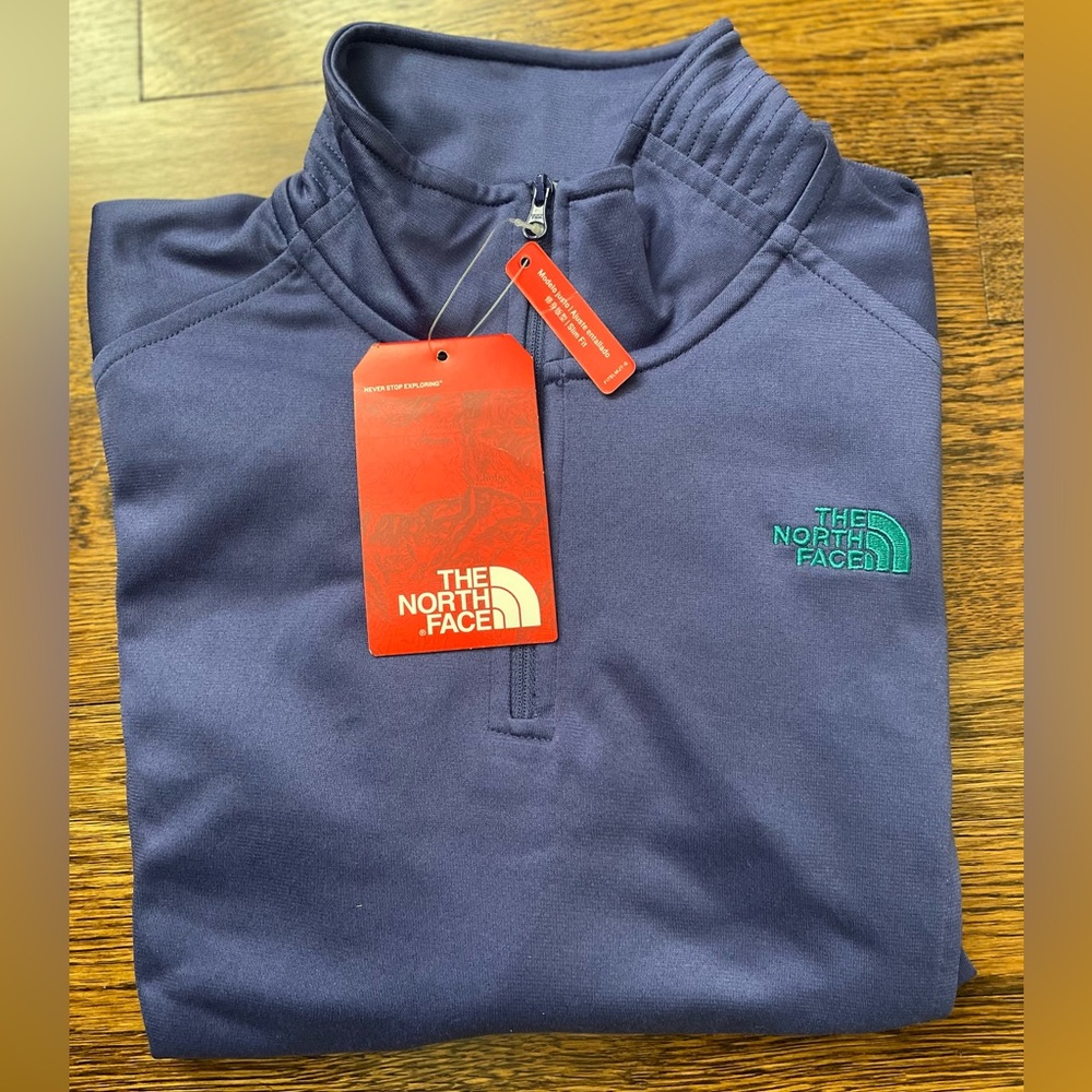 The North Face Tech Glacier Navy Pullover - Women’s small